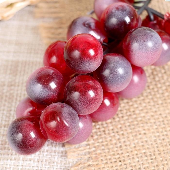 Муляж Муляж "Виноград матовый" 24 ягоды 12 см, микс