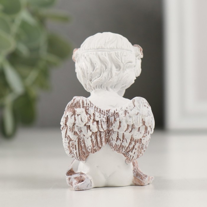 Сувенир полистоун "Ангелочек с птичкой в руках" кофейный венок 5,5х4,5х6,5 см