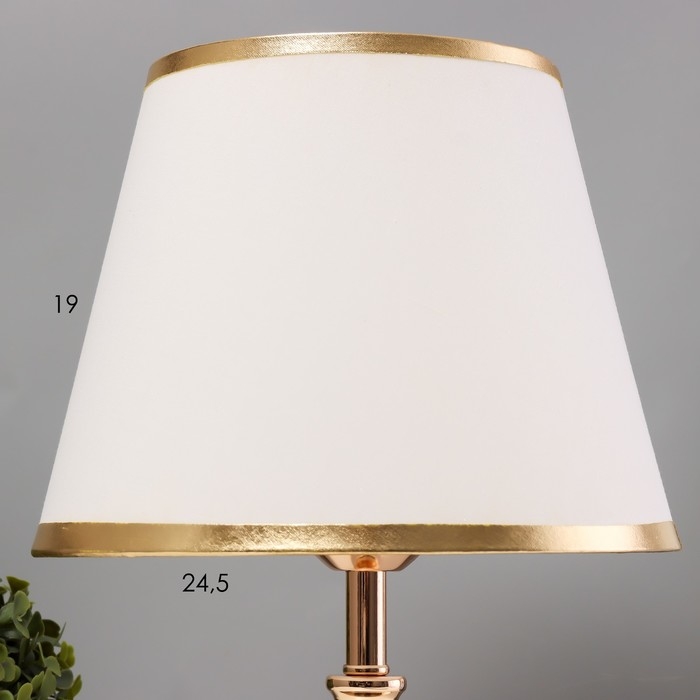 Лампа настольная Лампа настольная "Луиза" 1x60Вт E27 белый 25х25х41см