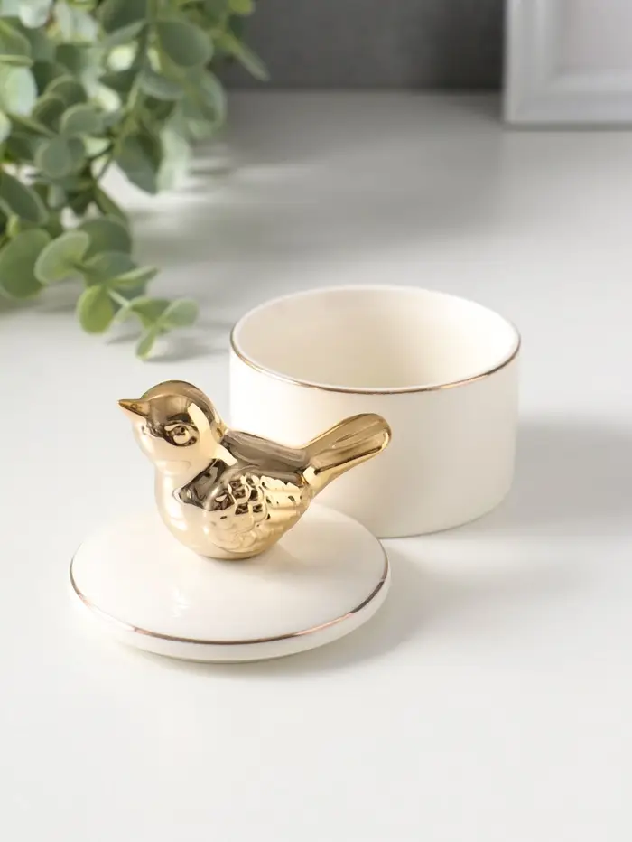 Шкатулка керамика с золотой линией "Птичка" 7х7х9 см