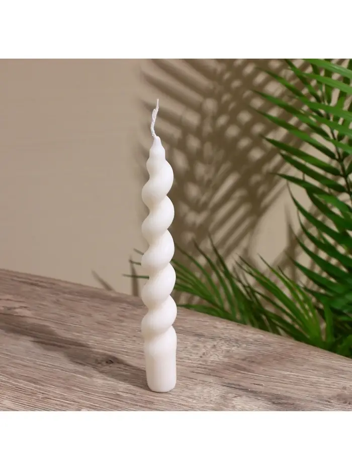 Свеча витая 1,9х1,9х18 см, соевый воск