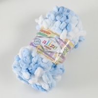 Плюшевая пряжа для вязания руками ALIZE, Puffy color, 100 % микрополиэстер, 9 м/100 г, (5865 бело-голубой)