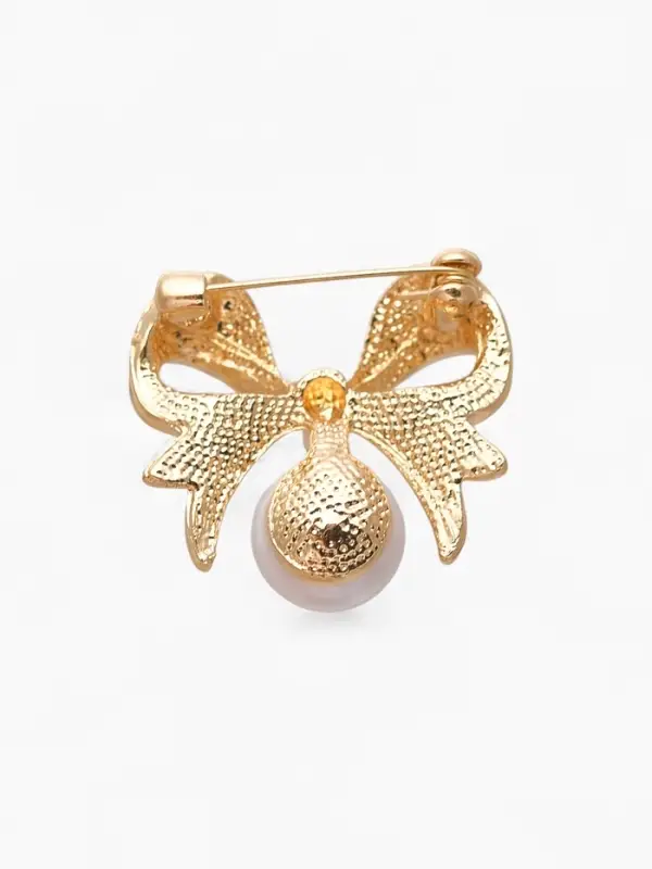 Брошь &laquo;Жемчужинка&raquo;, классический бантик, белая в золоте