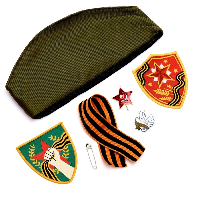 Набор военного «Молодой солдат»: пилотка, значок, георгиевская лента, нашивка, р-р 54-56 Набор военного «Молодой солдат»: пилотка, значок, георгиевская лента, нашивка, р-р 54-56