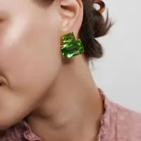 Серьги со стразами &laquo;Драгоценность&raquo; прямоугольник, зелёные в золоте