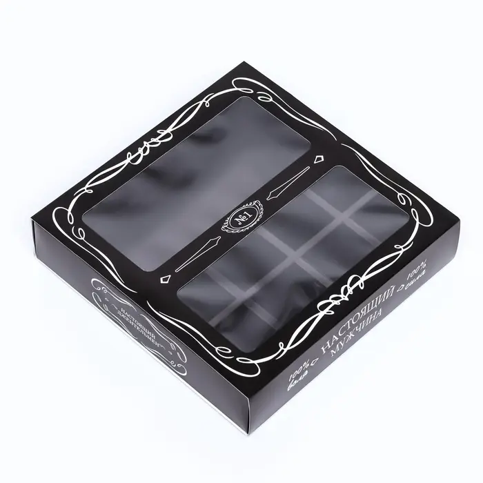 Коробка для 8 конфет шоколад, с окном, &laquo;Настоящий мужчина&raquo; 17.7&times;17.8&times;3.8 см