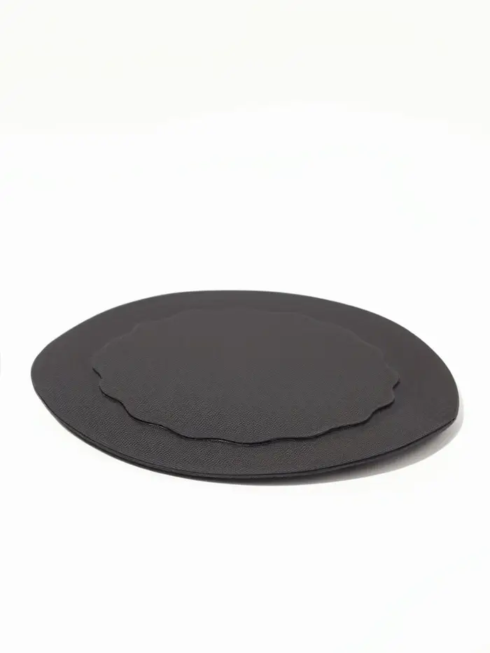 Варежка для пилинга, с держателем, d=12 см, чёрная