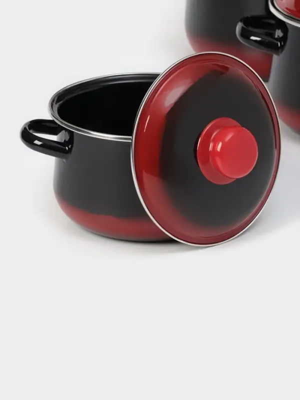 Набор эмалированных кастрюль &laquo;Кармен&raquo;, 3 шт.: 2 л, 4 л, 5.5 л, индукция, чёрный, красный