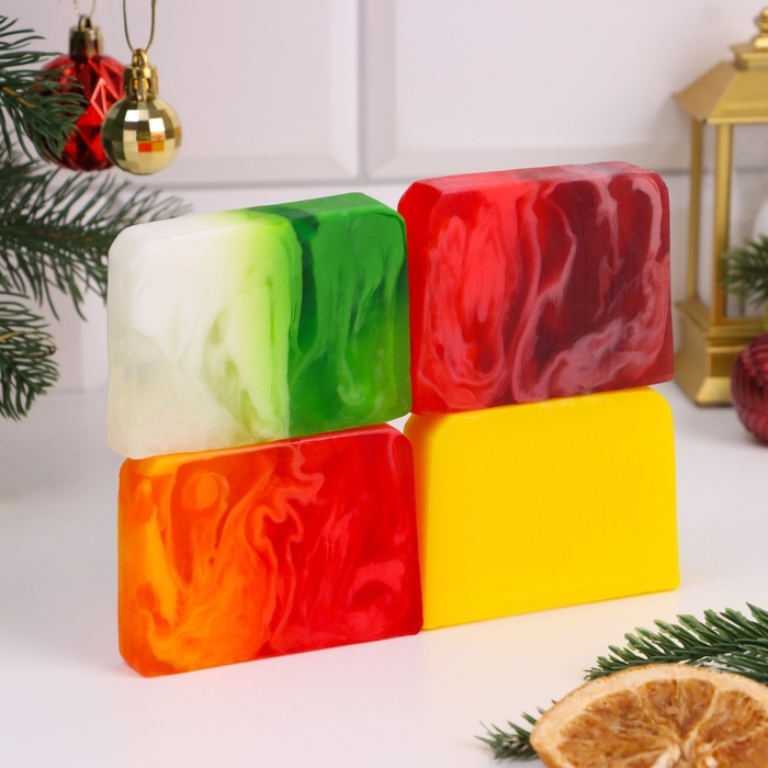 Новый год. Набор мыла 4 шт Новый год. Набор мыла 4 шт "Яблоко с корицей, Фруктасия, Медовое настроение, Черничный джем"