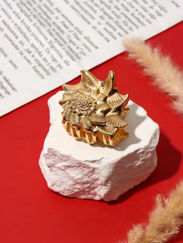Краб для волос "Лейла море" раковина, 6 см, золото