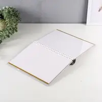 Фотоальбом "Жирафик" 10 "магнитных"листов 23X28см, пер-т внутр.спираль Фотоальбом "Жирафик" 10 "магнитных"листов 23X28см, пер-т внутр.спираль