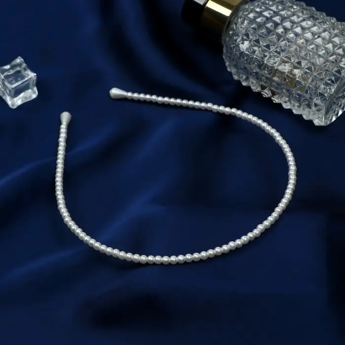 Ободок для волос «Жемчужный рай», 0.3 см, белый Ободок для волос «Жемчужный рай», 0.3 см, белый