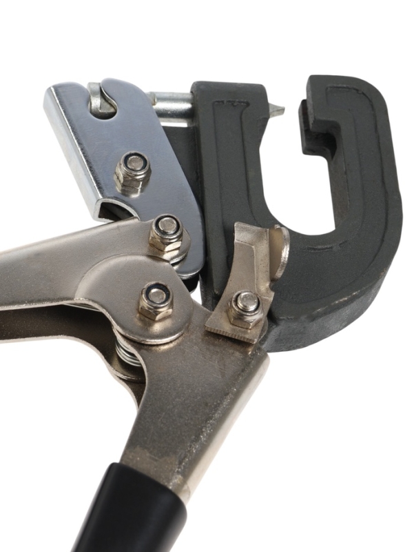 Просекатель для металлического профиля ТУНДРА, под гипсокартон, 240 мм Просекатель для металлического профиля ТУНДРА, под гипсокартон, 240 мм