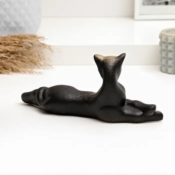 Фигурка гипс &laquo;Кот лежит&raquo;, чёрный, 8&times;20 см