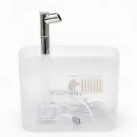 Фонтан для кошек и собак 1,5 л, 16,5 х 13 х 12 см, евророзетка, прозрачный Фонтан для кошек и собак 1,5 л, 16,5 х 13 х 12 см, евророзетка, прозрачный