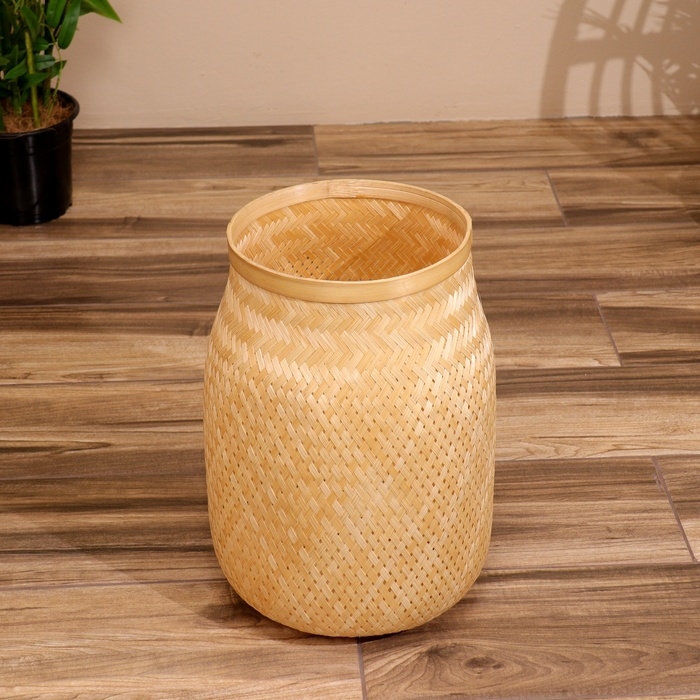 Корзинка плетёная, из бамбука 30*30*41 см Корзинка плетёная, из бамбука 30*30*41 см