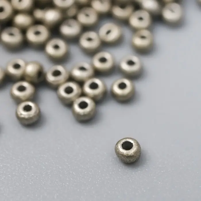 Бисер стекло 11/0  Бисер стекло 11/0 "Металлик. Светлая бронза" 10 гр