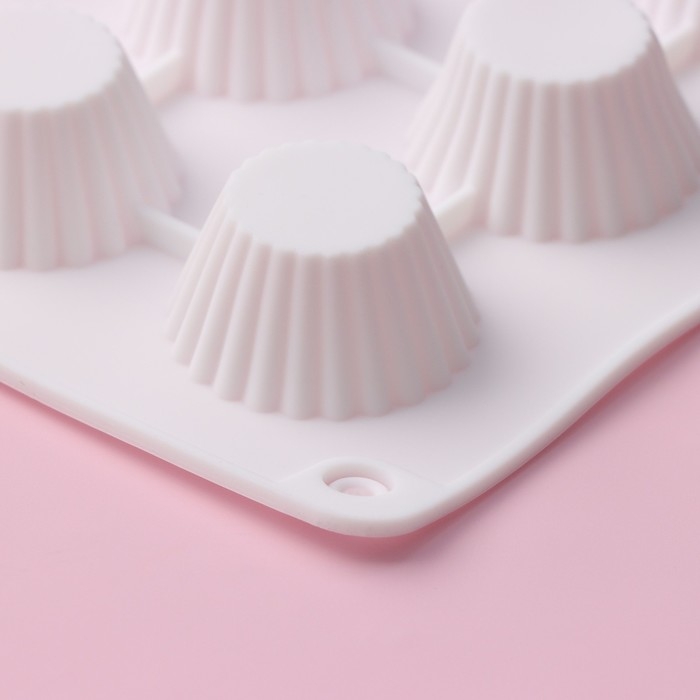 Форма для конфет и шоколада Доляна &laquo;Круг. Риб&raquo;, силикон, 28&times;24,3&times;2 см, 30 ячеек (d=3,3 см), цвет белый