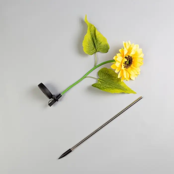 Садовый светильник &laquo;Подсолнух&raquo;, уличный, на солнечной батарее, 80 см, 5 LED, свечение белое