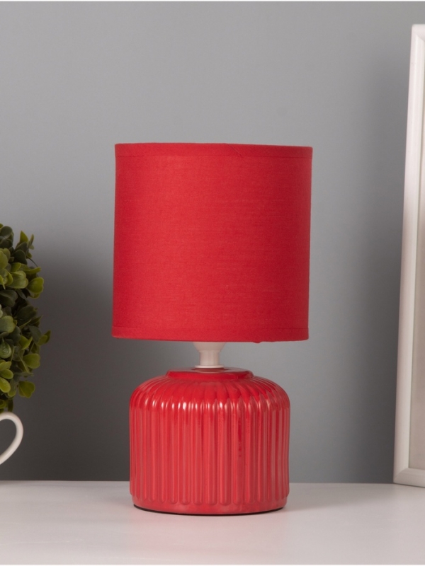 Лампа настольная Лампа настольная "Муза" 40Вт Е14 красный 13х13х23см