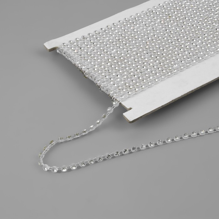 Стразы на нитях, 4 мм, 9 ± 1 м, цвет прозрачный Стразы на нитях, 4 мм, 9 ± 1 м, цвет прозрачный