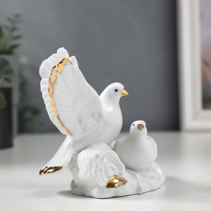 Сувенир керамика Сувенир керамика "Голуби на брёвнышке" 10,5х12,5х6,5 см