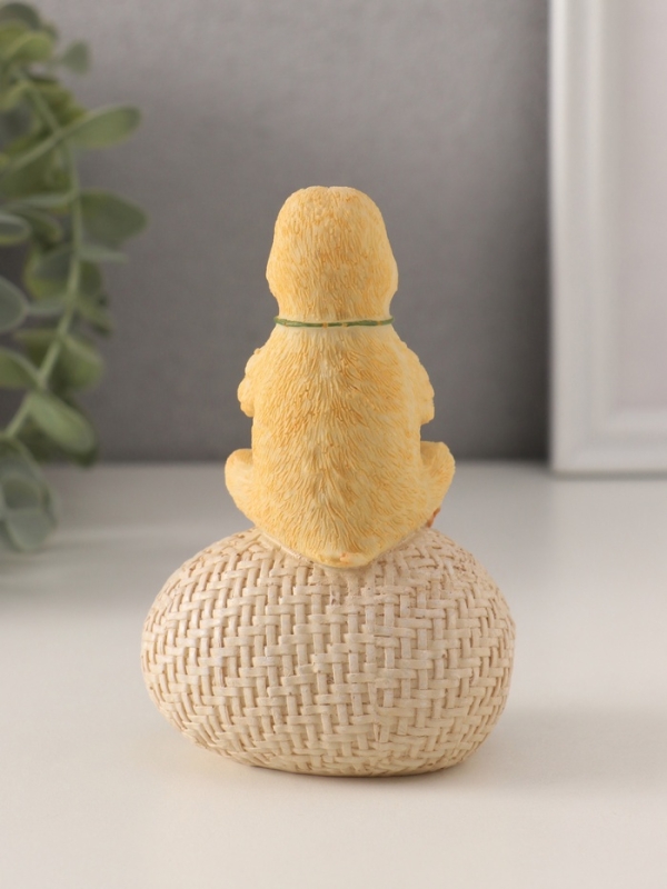 Сувенир полистоун  Сувенир полистоун "Цыплёнок на яйце - дзен" 7,5х5,5х11,5 см