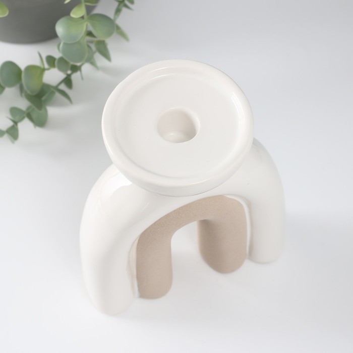 Подсвечник керамика на 1 свечу  Подсвечник керамика на 1 свечу "Медуза" песочно-белый 13,5х8,7х18 см