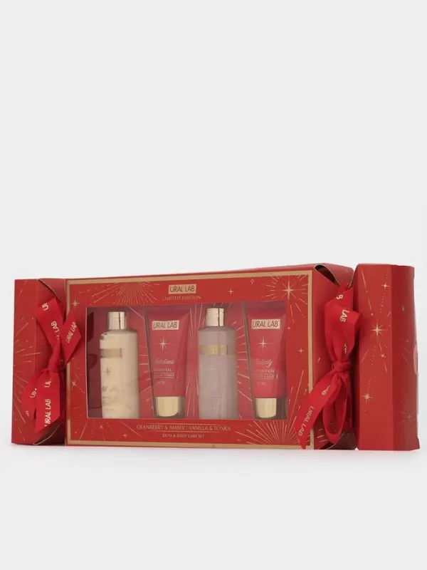 Подарочный набор новогодний в коробке конфете: гель для душа 2 шт., масло для душа, лосьон, URAL LAB Подарочный набор новогодний в коробке конфете: гель для душа 2 шт., масло для душа, лосьон, URAL LAB