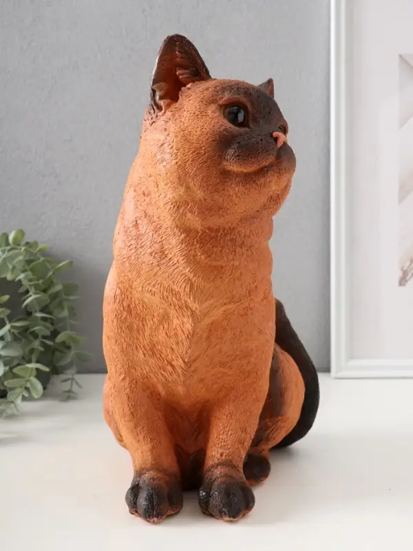 Фигурка (гипс) Кошка Сиамская окраска. Высота 31,5 см, Ширина 16 см, Длина 24 см.