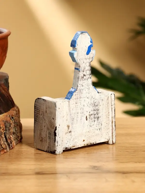 Календарь настольный «Маяк», 7×4×11 см, дерево, бело-синий