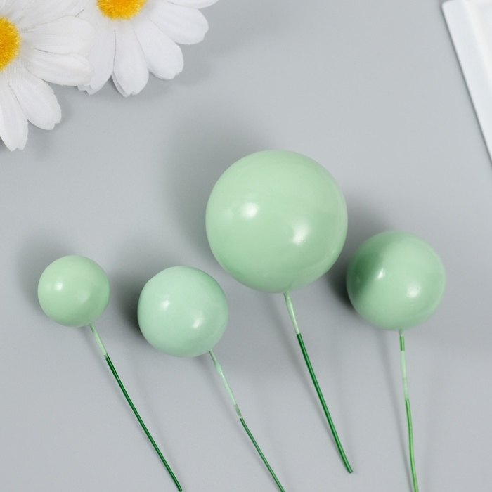 Декор для творчества Декор для творчества "Шарики мятные" d=2; 3; 3,5 и 4 см набор 20 шт