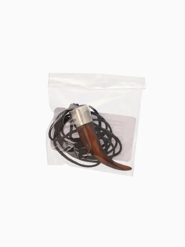 Кулон &laquo;Клык&raquo;, дерево соно