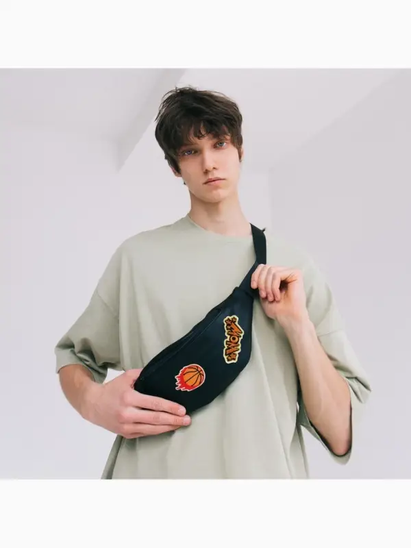 Наклейка на одежду WOW, на клеевой основе, 8×3 см, разноцветная Наклейка на одежду WOW, на клеевой основе, 8×3 см, разноцветная