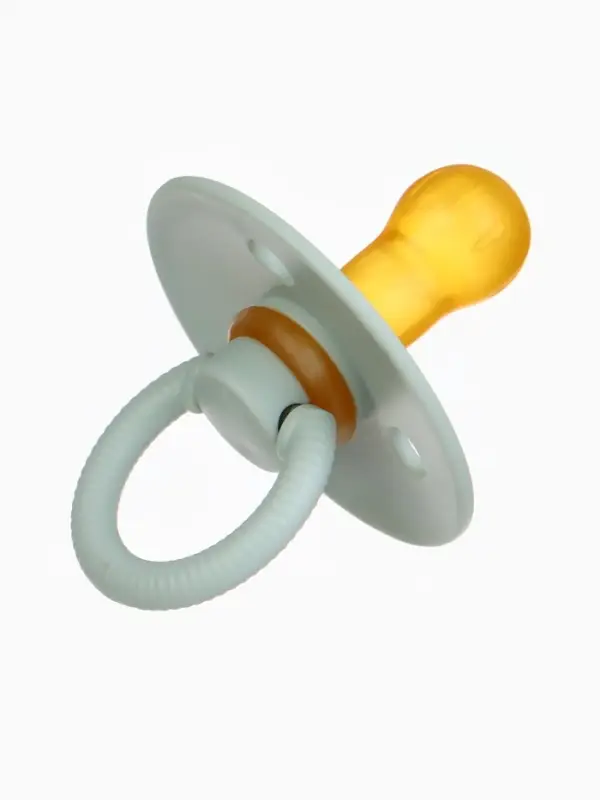 Набор классических пустышек, 2 шт., латекс, цв.айвори/зеленый, в контейнере, от 0 +., M&B Набор классических пустышек, 2 шт., латекс, цв.айвори/зеленый, в контейнере, от 0 +., M&B