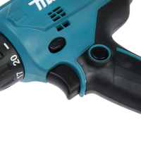 Дрель-шуруповерт сетевая Makita DF0300, 320 Вт, 2 скорости, 450/1500 об/мин, 56 Нм, реверс