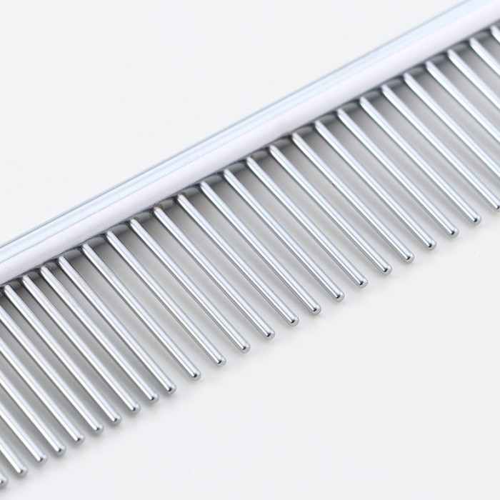 Расчёска металлическая малая, редкие и частые зубья, 19 х 3 см Расчёска металлическая малая, редкие и частые зубья, 19 х 3 см