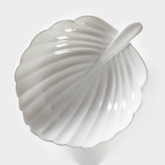 Салатник фарфоровый Magistro «Лист Бланш», 800 мл, 24,5×20,5 см, цвет белый Салатник фарфоровый Magistro «Лист Бланш», 800 мл, 24,5×20,5 см, цвет белый