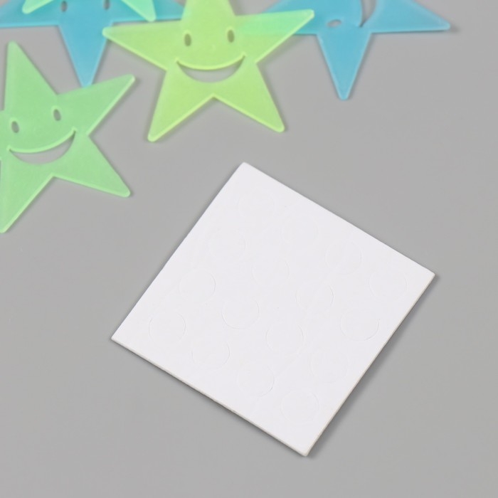 Наклейка фосфорная пластик Наклейка фосфорная пластик "Звезды-смайлы" набор 15 шт 17х12 см