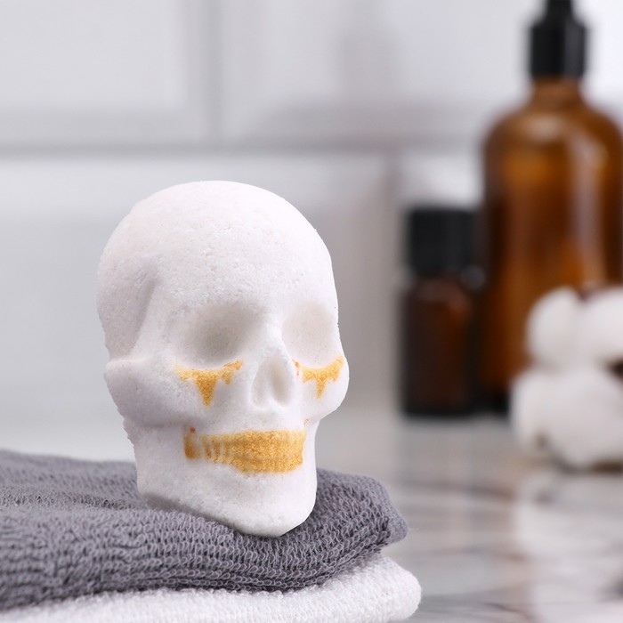 Бомбочка для ванны Бомбочка для ванны "Череп" 76 гр "Добропаровъ" аромат ваниль, белая