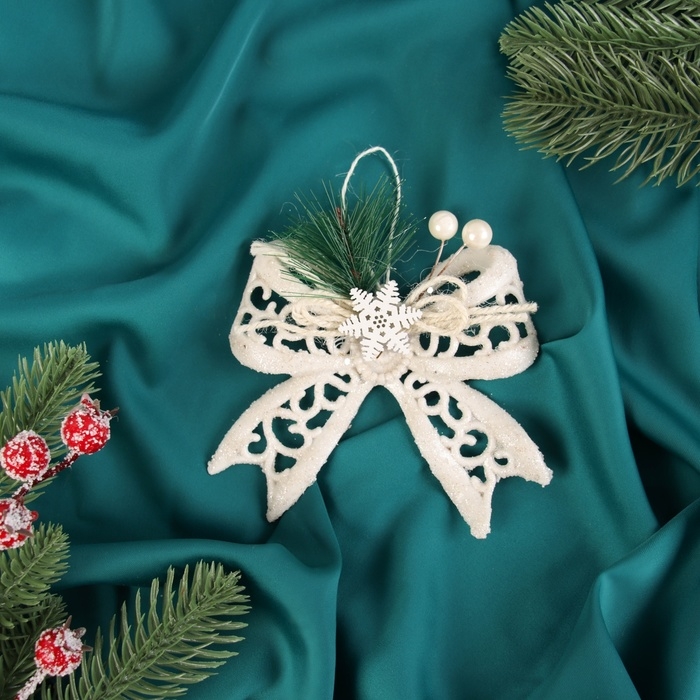 Украшение ёлочное Украшение ёлочное "Бантик блеск жемчужины" 11х10 см, белый