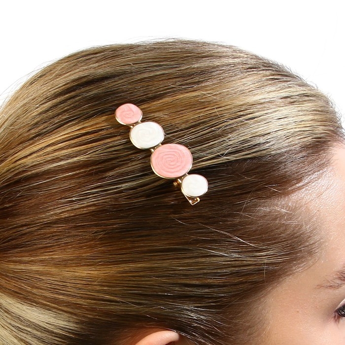 Стильная заколка на подложке You are beautiful, 0.3 х 1.5 х 6.2 см Стильная заколка на подложке You are beautiful, 0.3 х 1.5 х 6.2 см