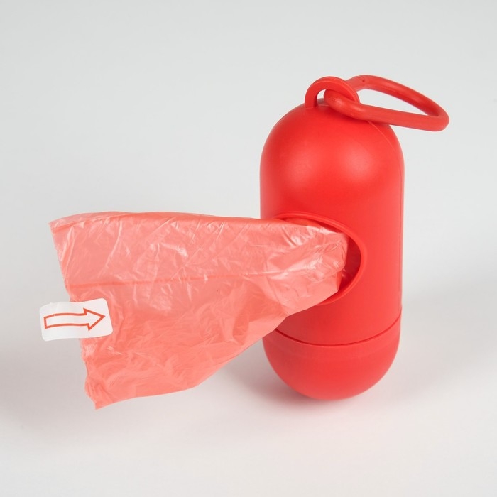 Контейнер с пакетами для уборки за собаками (рулон 15 пакетов 29х21 см), красный Контейнер с пакетами для уборки за собаками (рулон 15 пакетов 29х21 см), красный