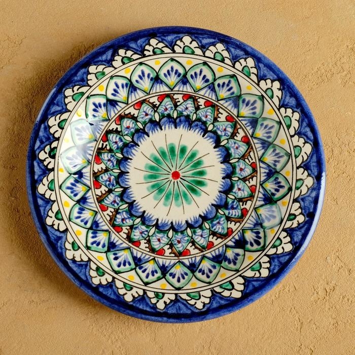 Тарелка Риштанская Керамика Тарелка Риштанская Керамика "Цветы", синяя, плоская, 17 см, микс