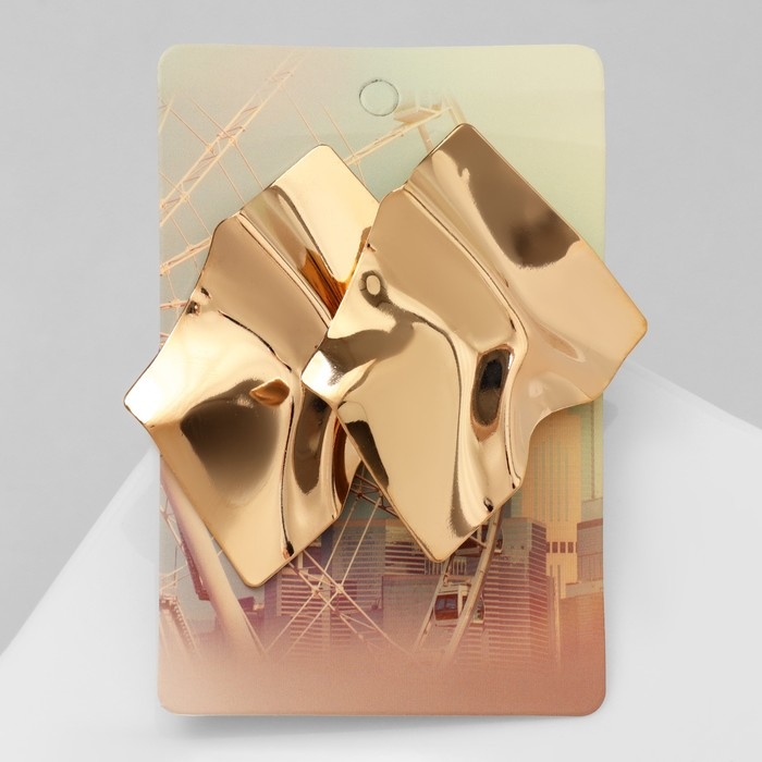 Серьги металл &laquo;Атмосфера&raquo; ромб мятый, цвет золото