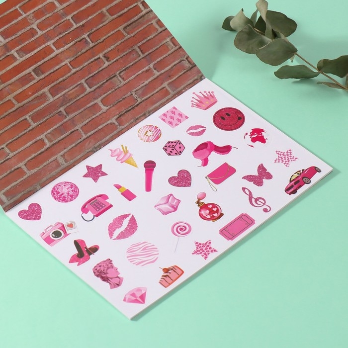 Наклейки в книжке Наклейки в книжке "Опасно!" + 3 фона 20,7х14,2 см