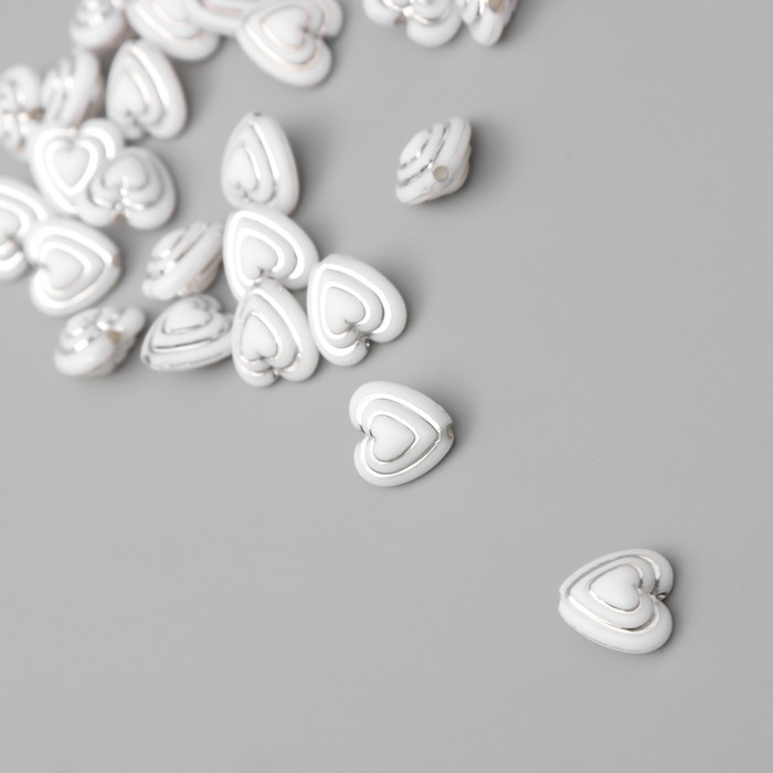 Бусины для творчества пластик Бусины для творчества пластик "Сердце в сердце" бело-серебристые набор 20 гр 1,1х1,1х0,7 см 10428