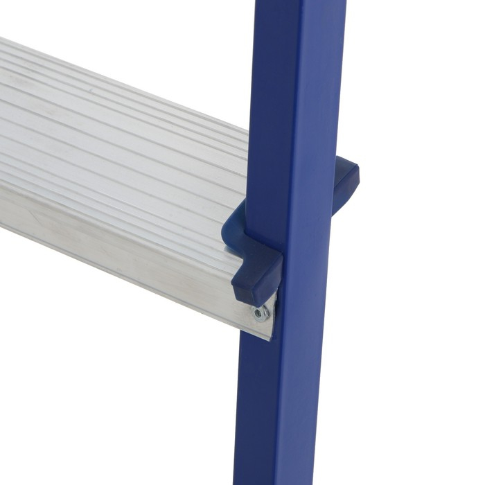 Стремянка ТУНДРА  Стремянка ТУНДРА "ЛАЙТ", комбинированная, 5 ступеней, 1030 мм