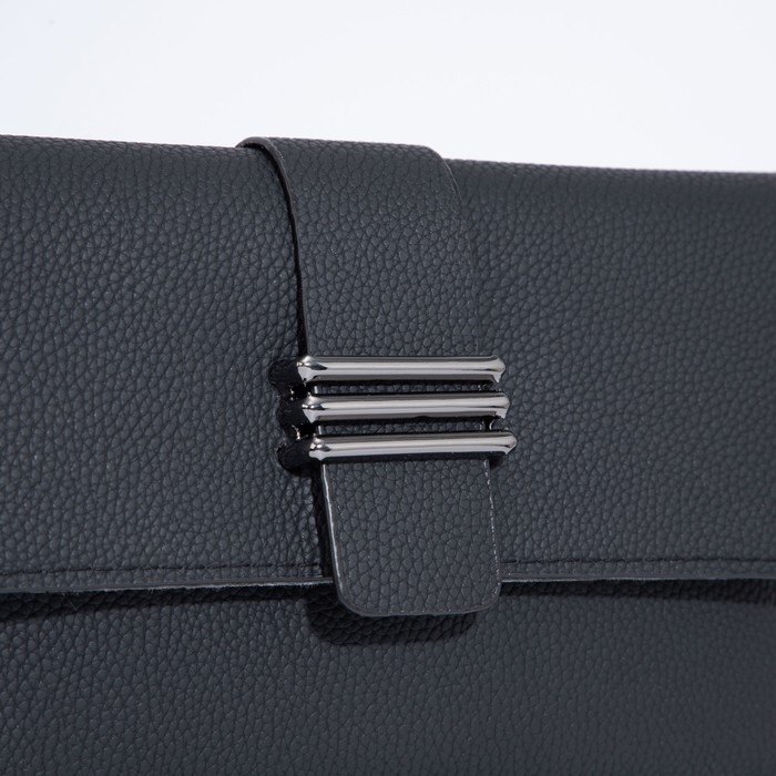 Сумка-клатч на магните, длинный ремень, цвет чёрный Сумка-клатч на магните, длинный ремень, цвет чёрный