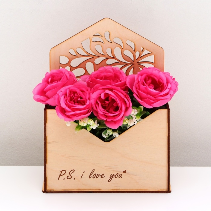 Кашпо деревянное   Кашпо деревянное  "  I love you " 18 х 24 х 7 см